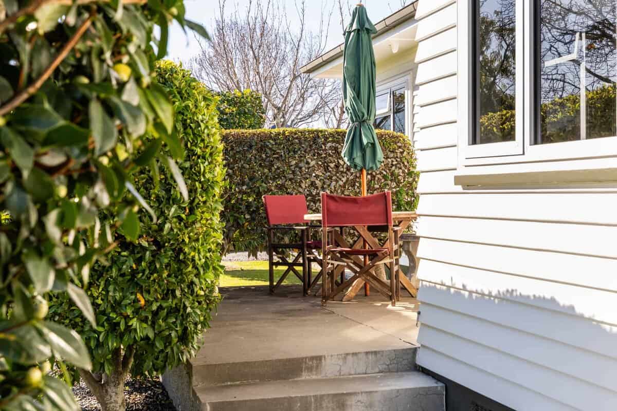 934 riverslea road south 27