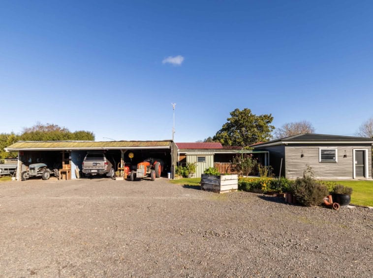 934 riverslea road south 31